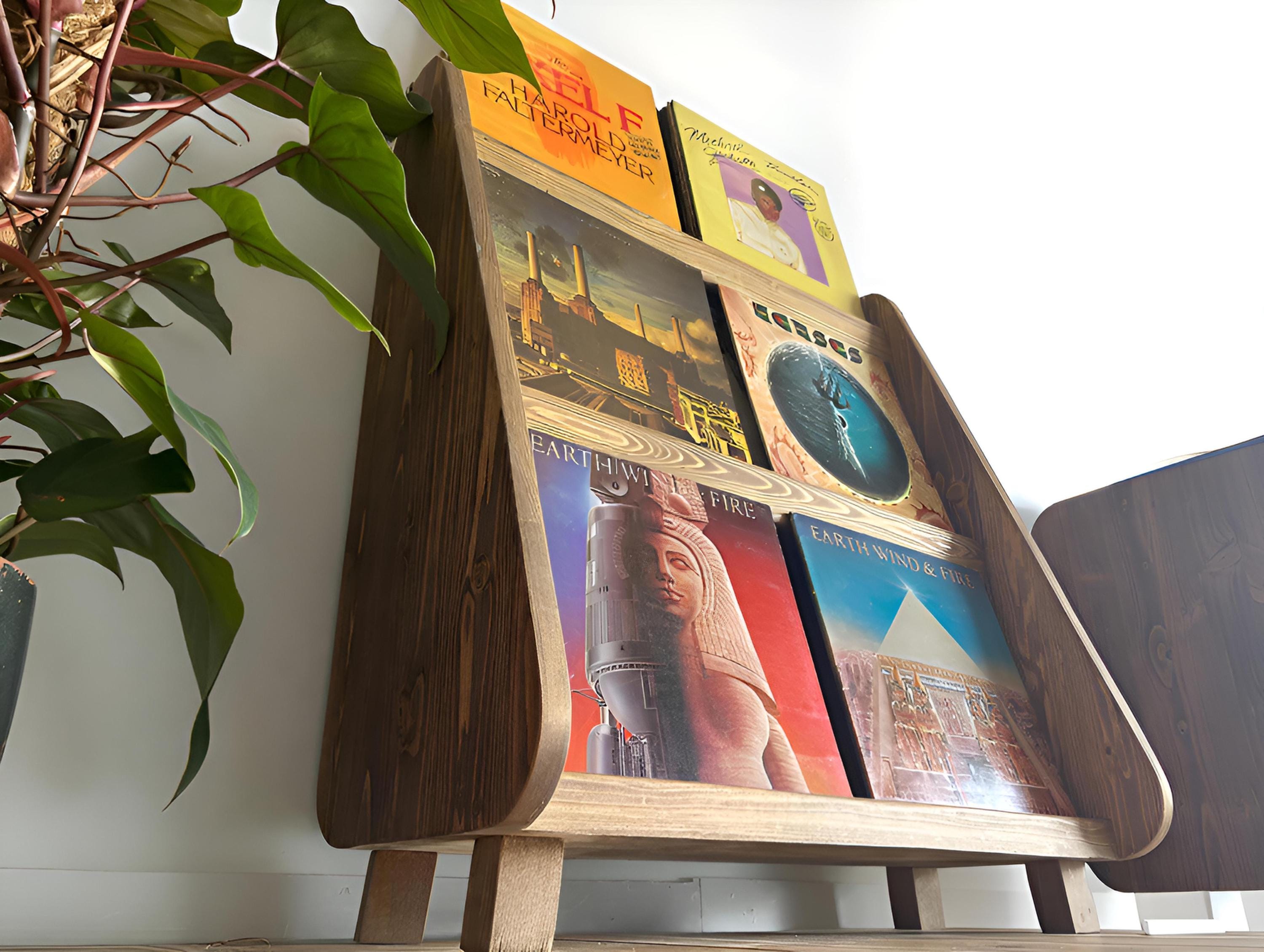 Rangement vinyle en bois recyclé fait main – Meuble artisanal pour disques