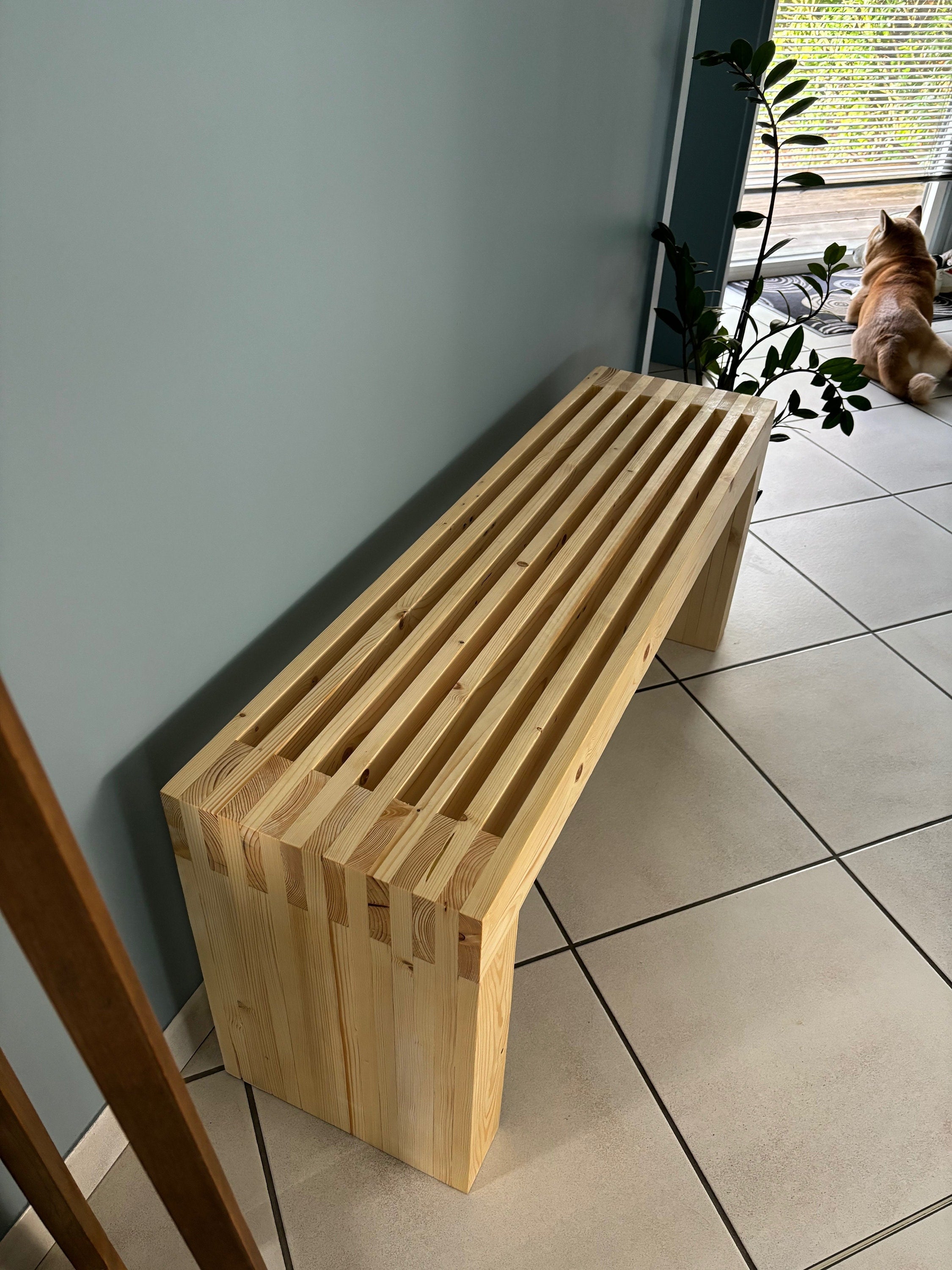 Banc en Bois Massif Recyclé pour Entrée - Éco-responsable et Élégant