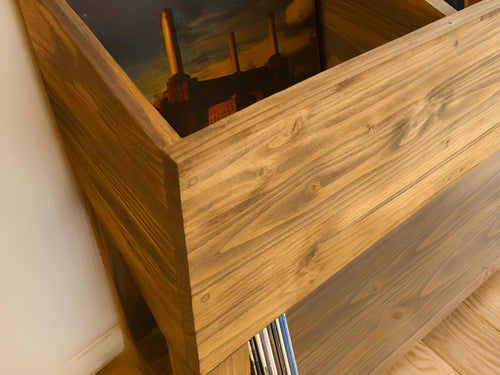 Bac de rangement artisanal pour disques –  Meuble vinyle en bois recyclé fait main
